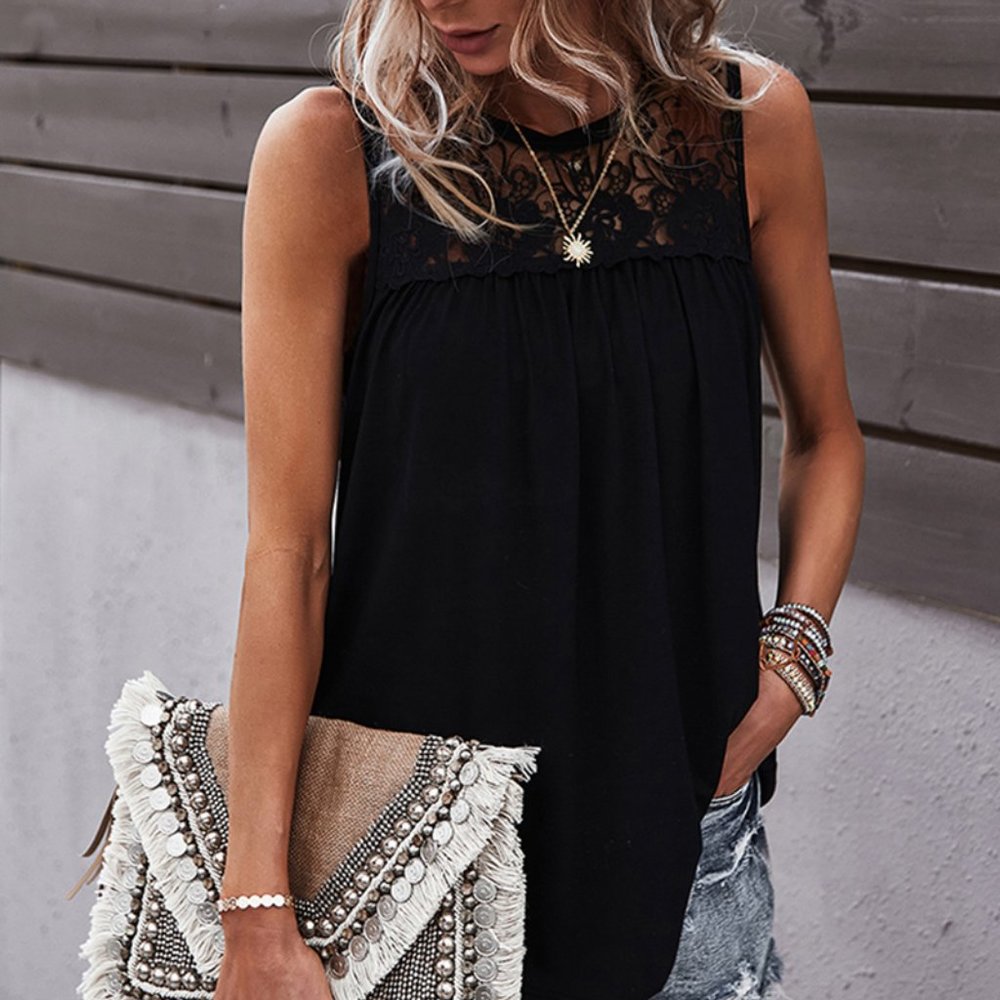 Black Lace detailed Flowy Tank
